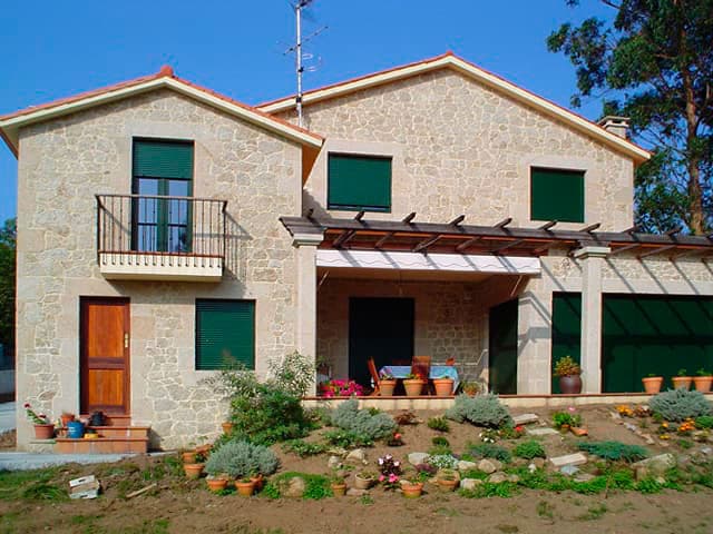 Trabajos de construcción en A Pobra do Caramiñal