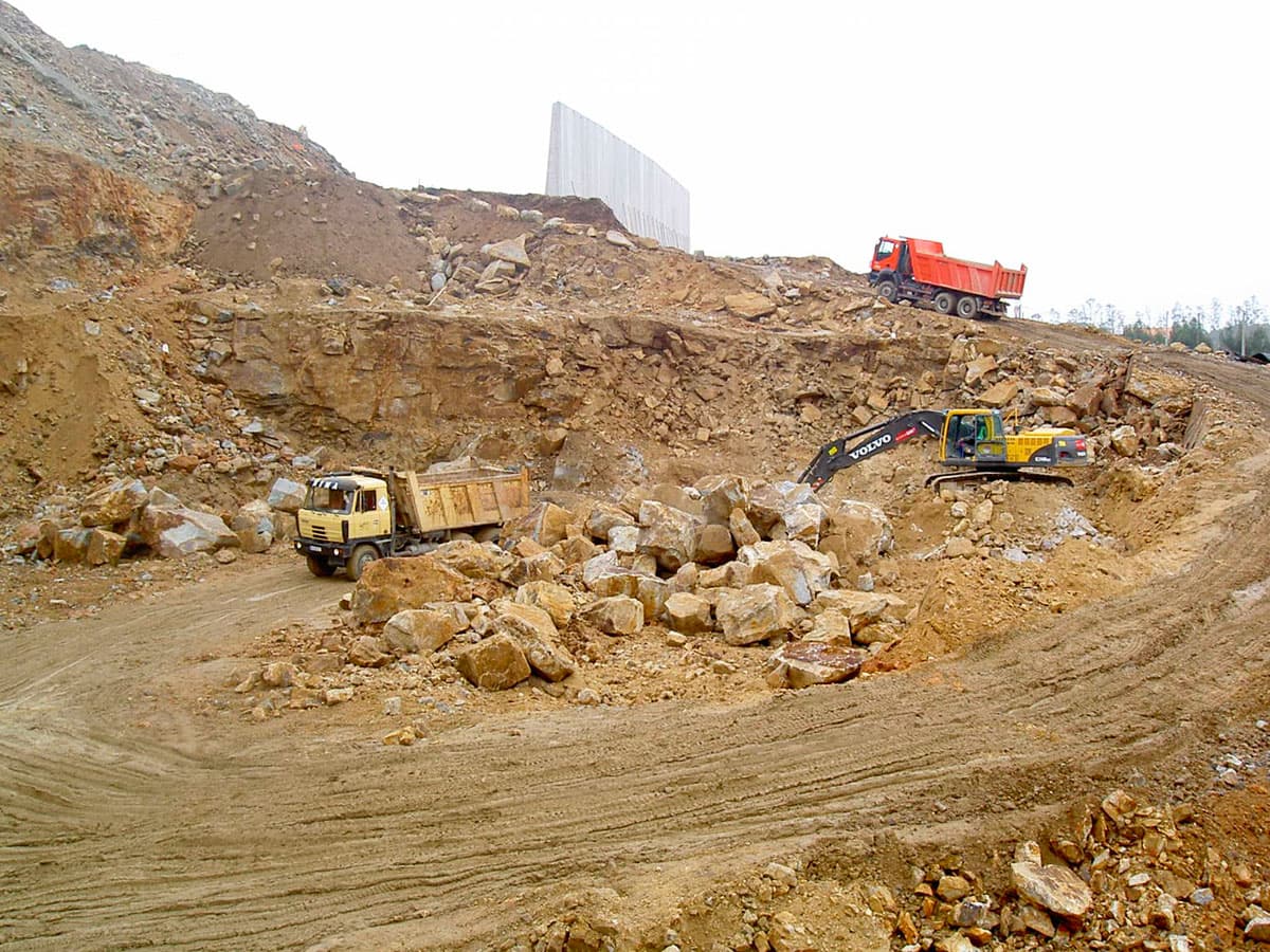 Empresa de excavaciones en A Pobra do Caramiñal