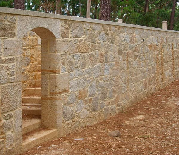 Construcciones en piedra en A Pobra do Caramiñal
